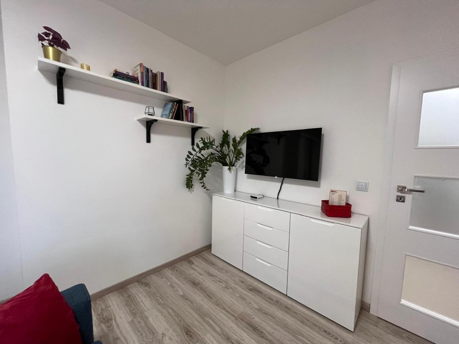 Wilenska Express Apartment Варшава Экстерьер фото